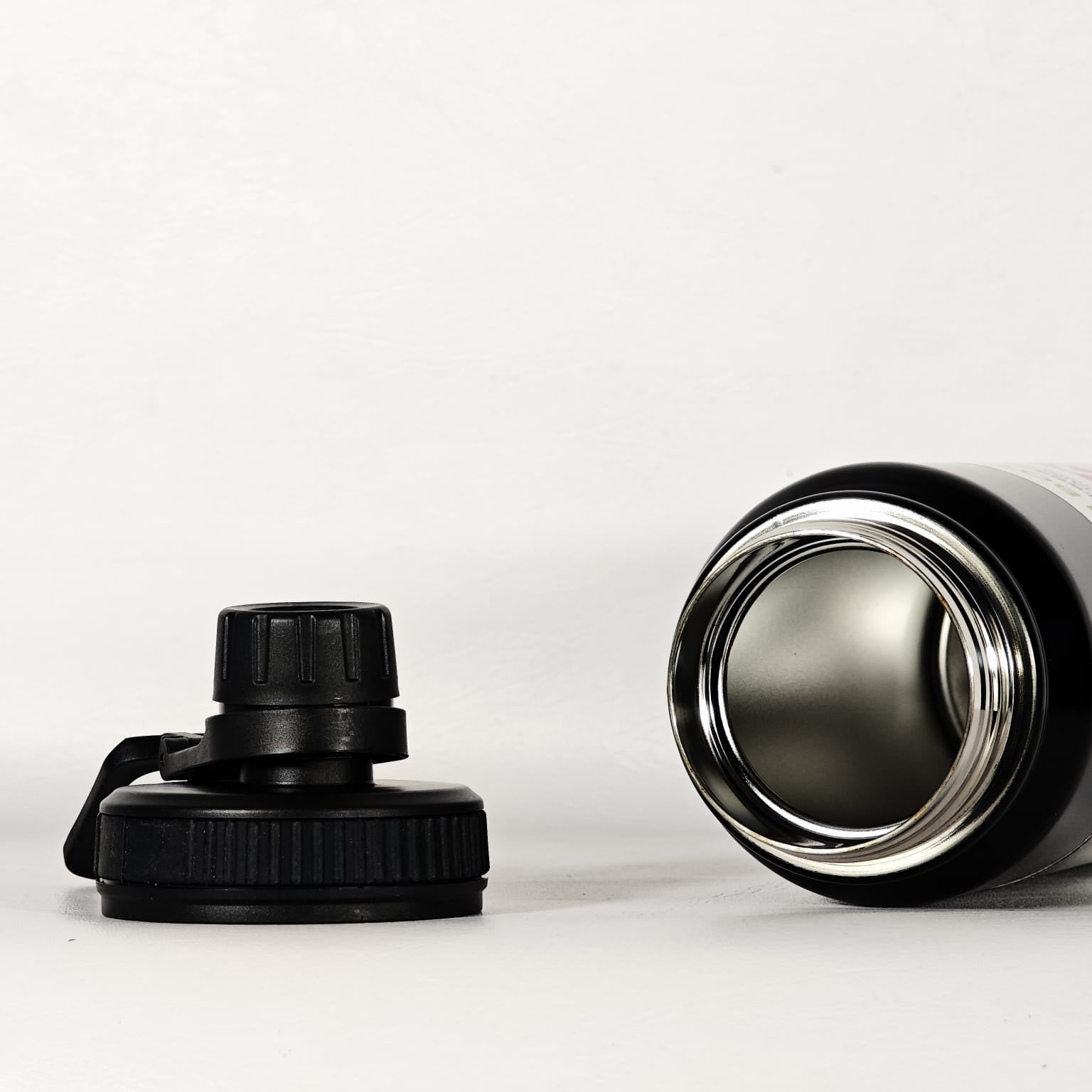 TERMO DE ACERO INOXIDABLE DE 600ML CL-TE600