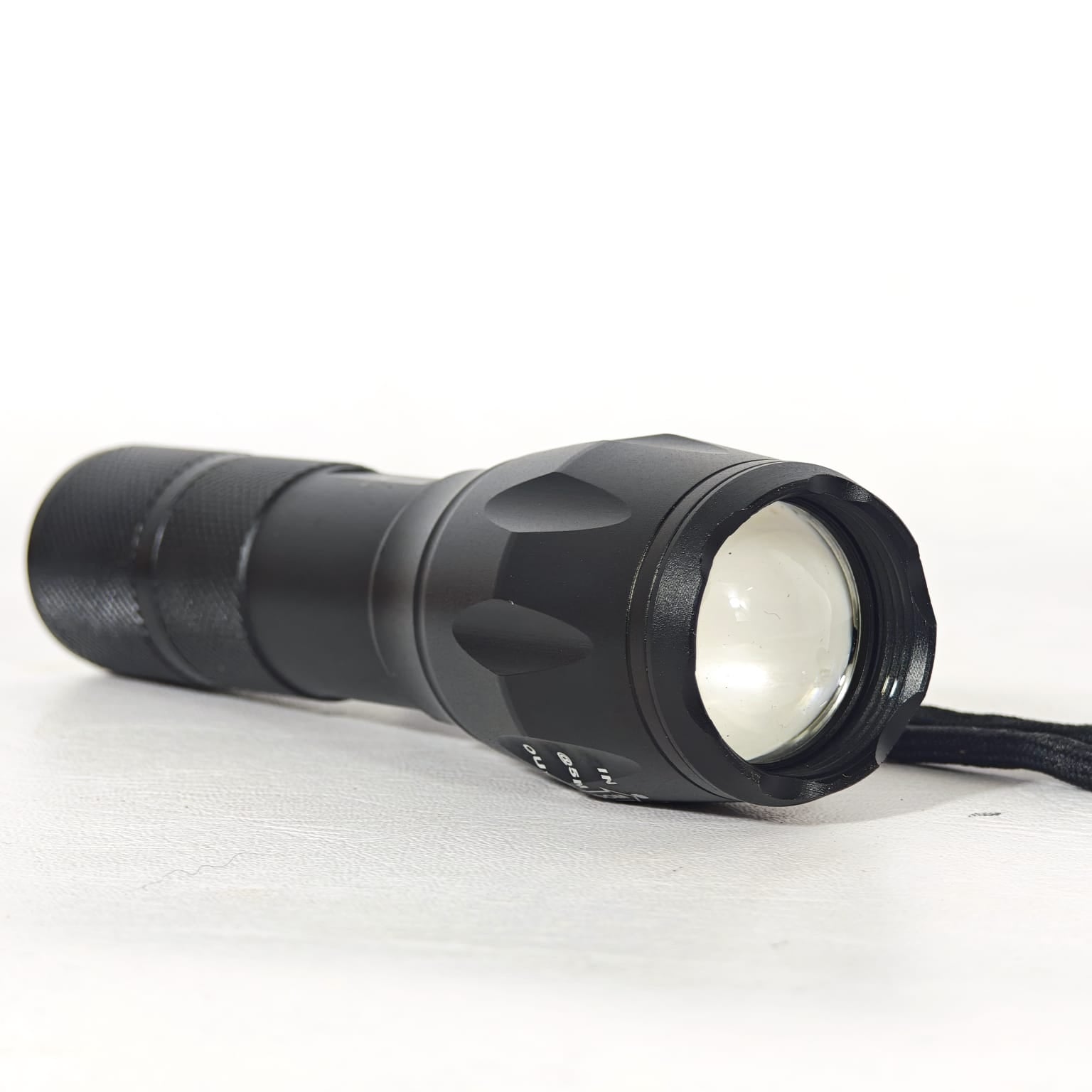 LAMPARA LED DE ALUMINIO LJK DT-808-62T6 Imagen secundaria del producto