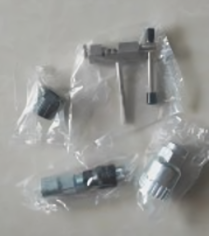 T-777-W03 Lit de reparacion de bicicletas LJK Imagen principal del producto